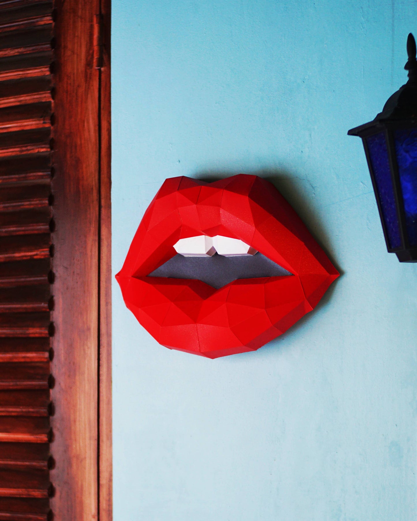 Papercraft Lips | Bold Geometry